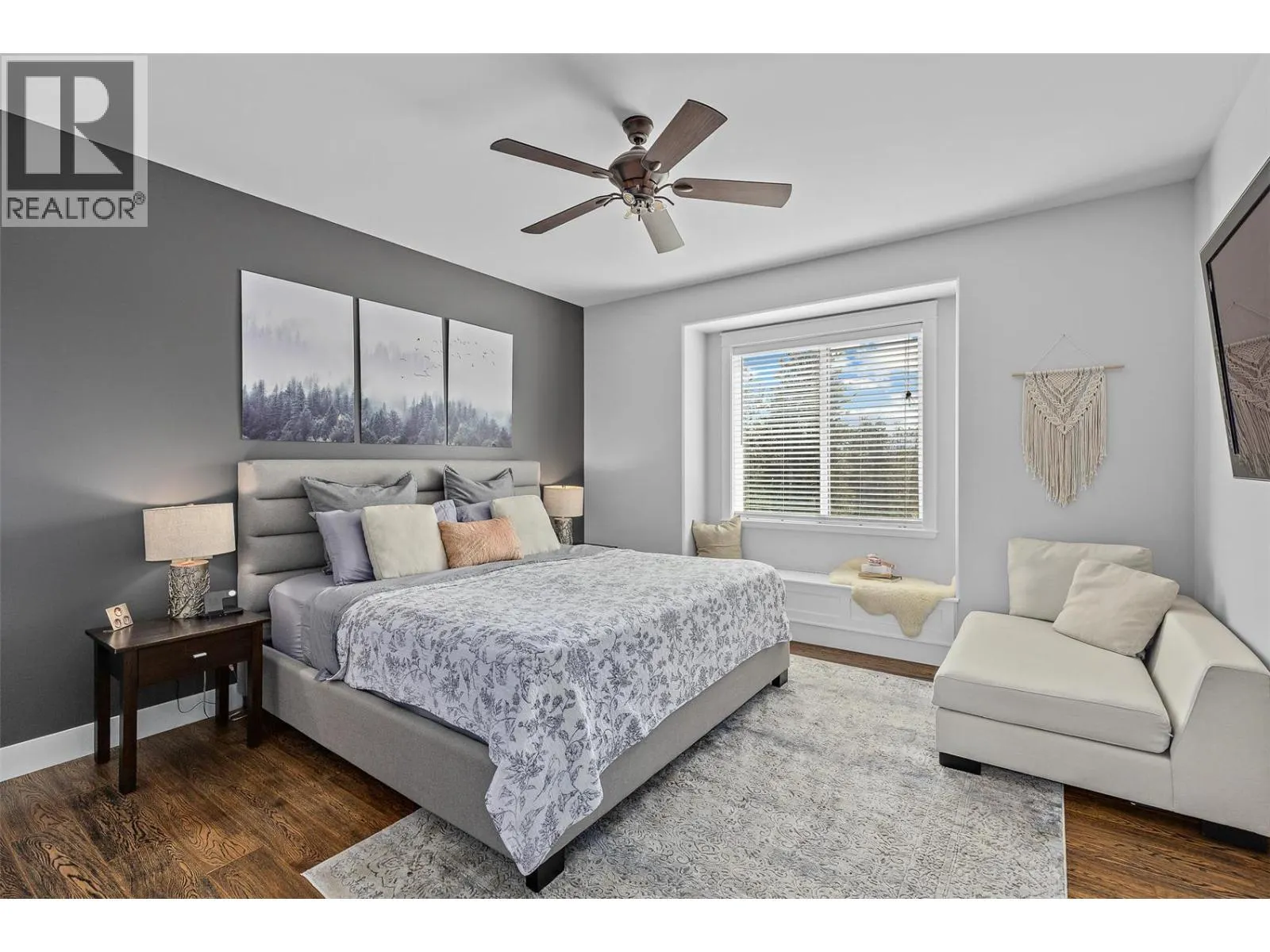 2555 Tallus Ridge Drive