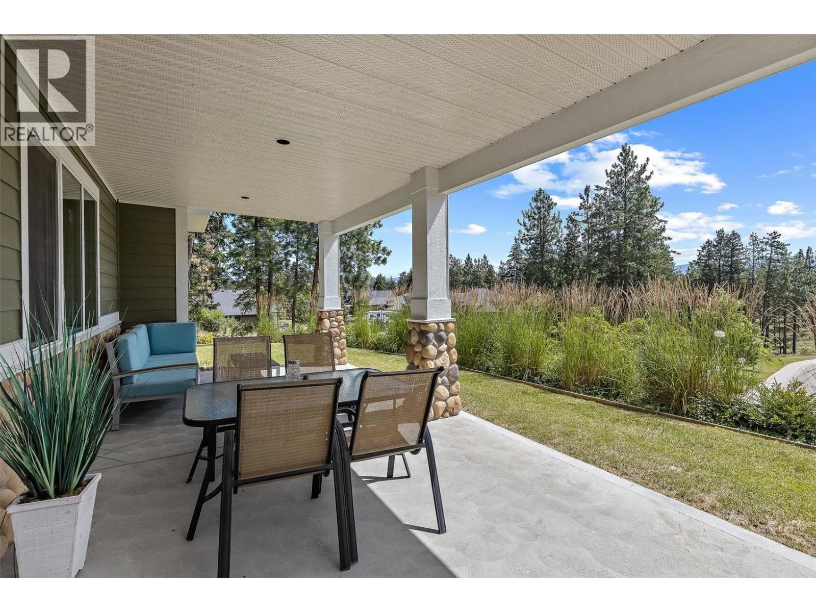 2555 Tallus Ridge Drive