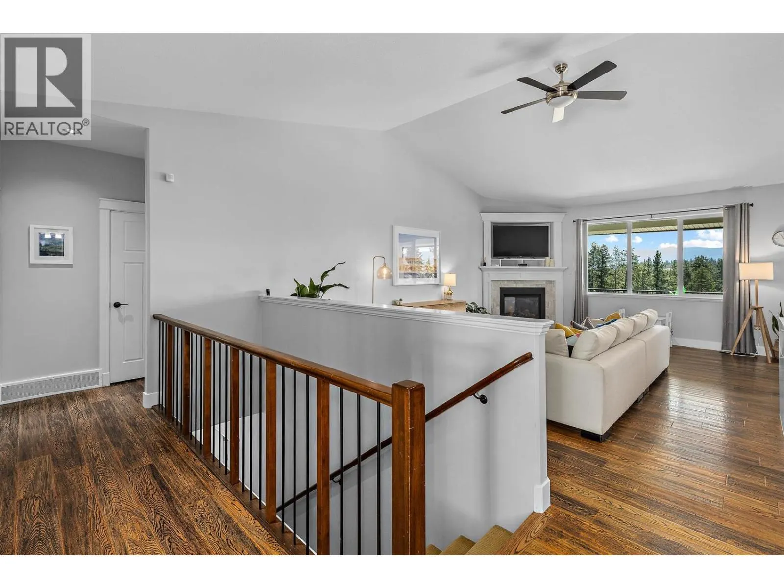 2555 Tallus Ridge Drive