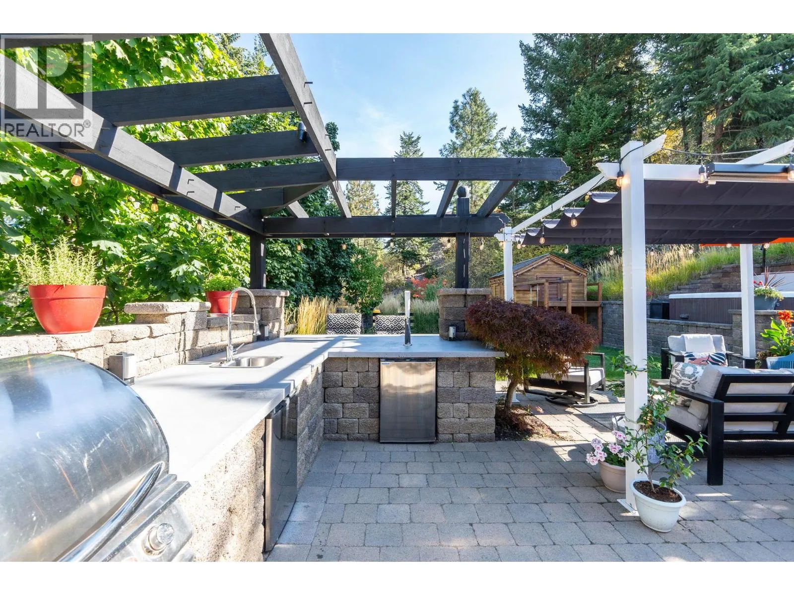 2492 Shannon View Drive