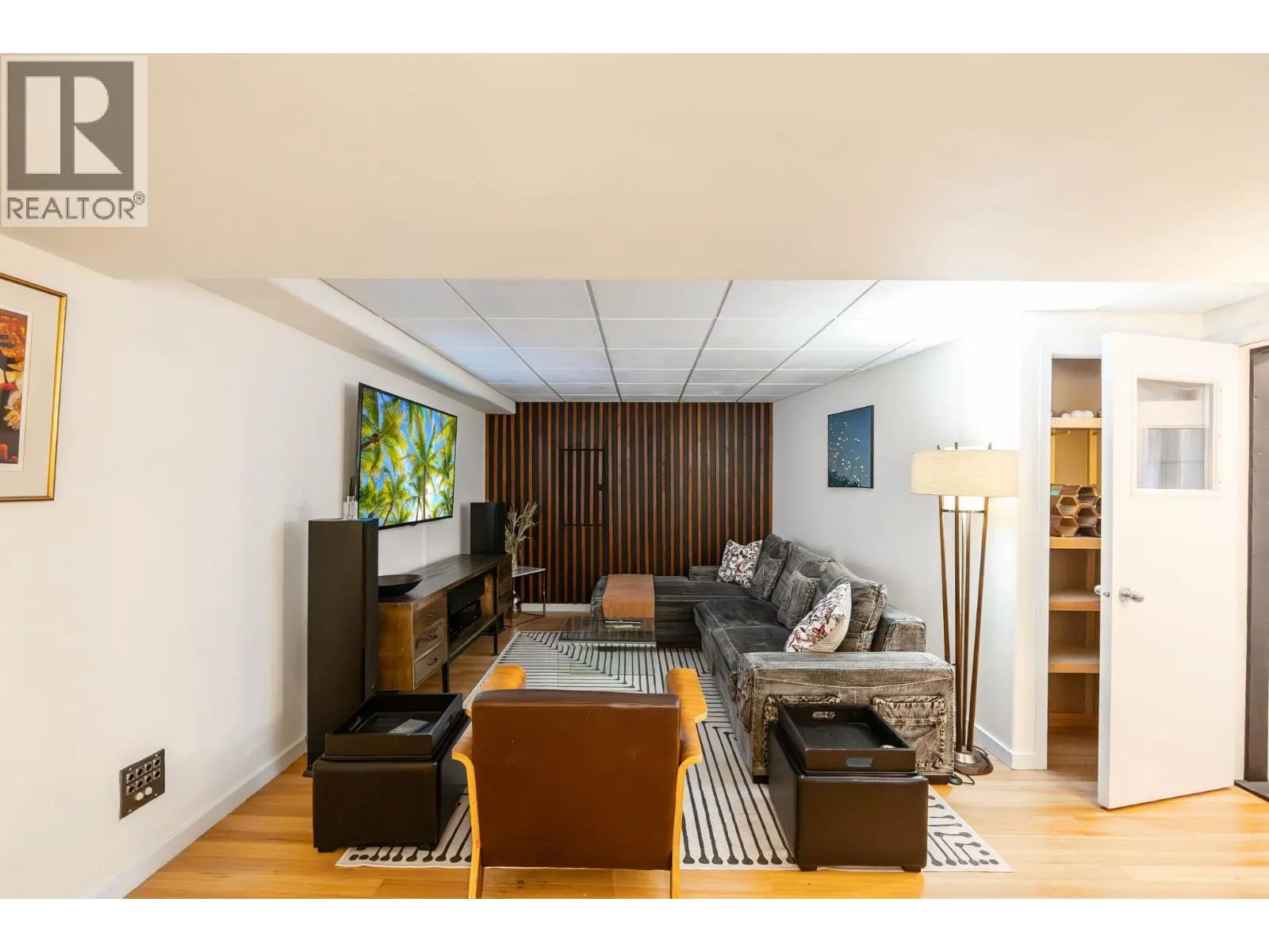 2492 Shannon View Drive