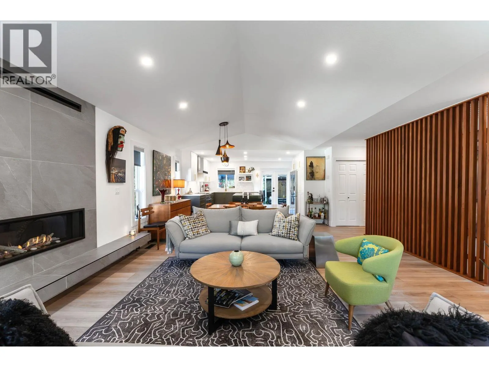 2492 Shannon View Drive