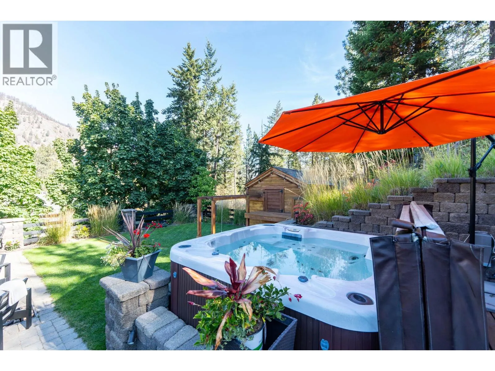 2492 Shannon View Drive