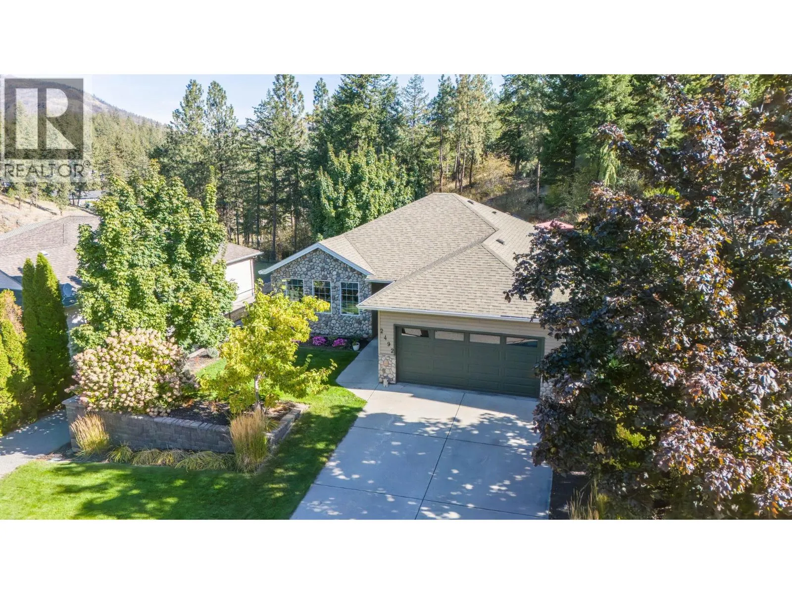 2492 Shannon View Drive