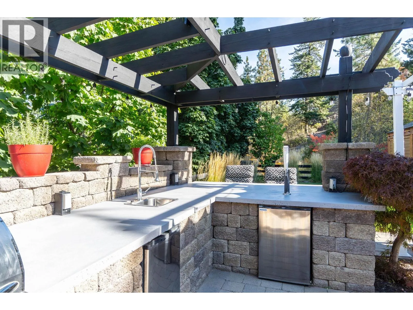2492 Shannon View Drive