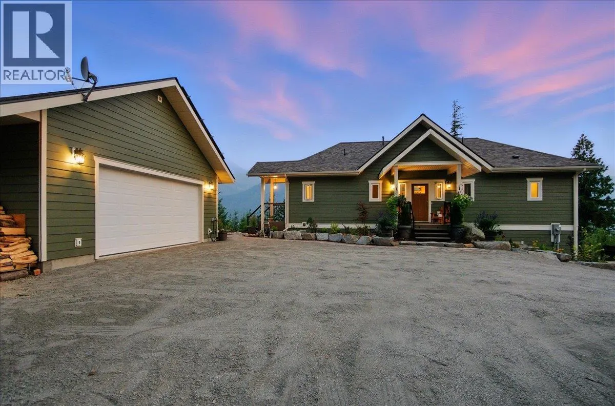 320 Mountain View Drive