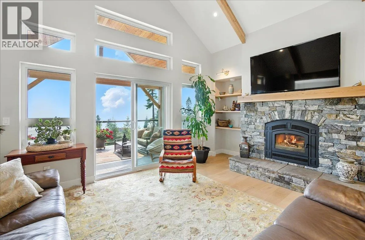 320 Mountain View Drive