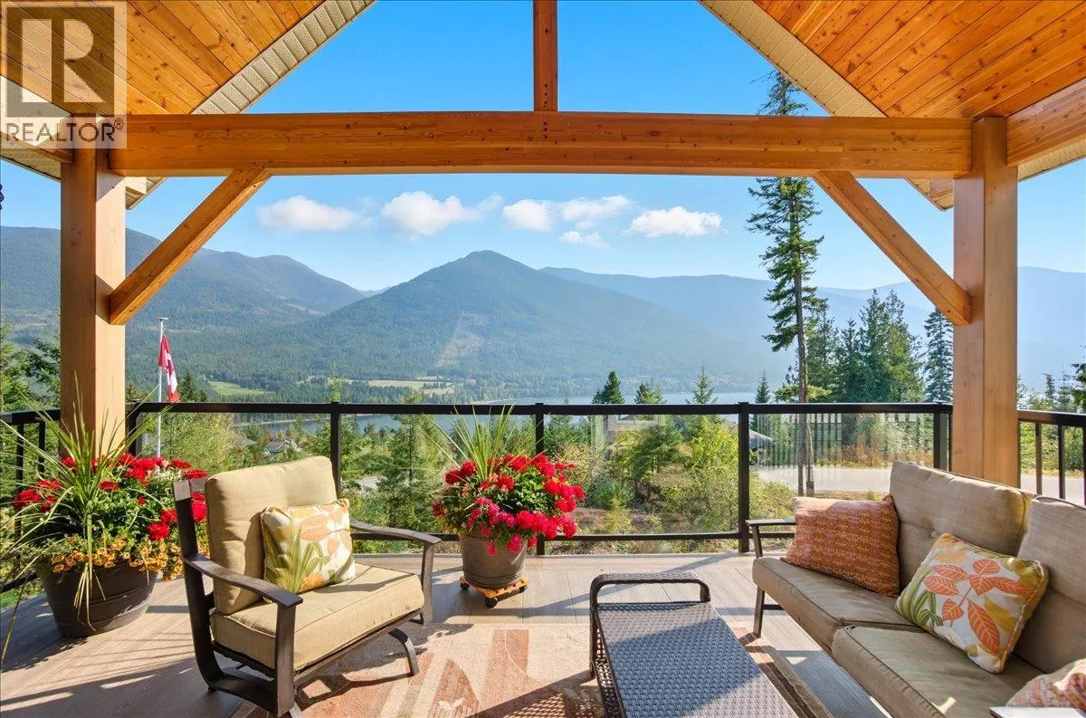 320 Mountain View Drive