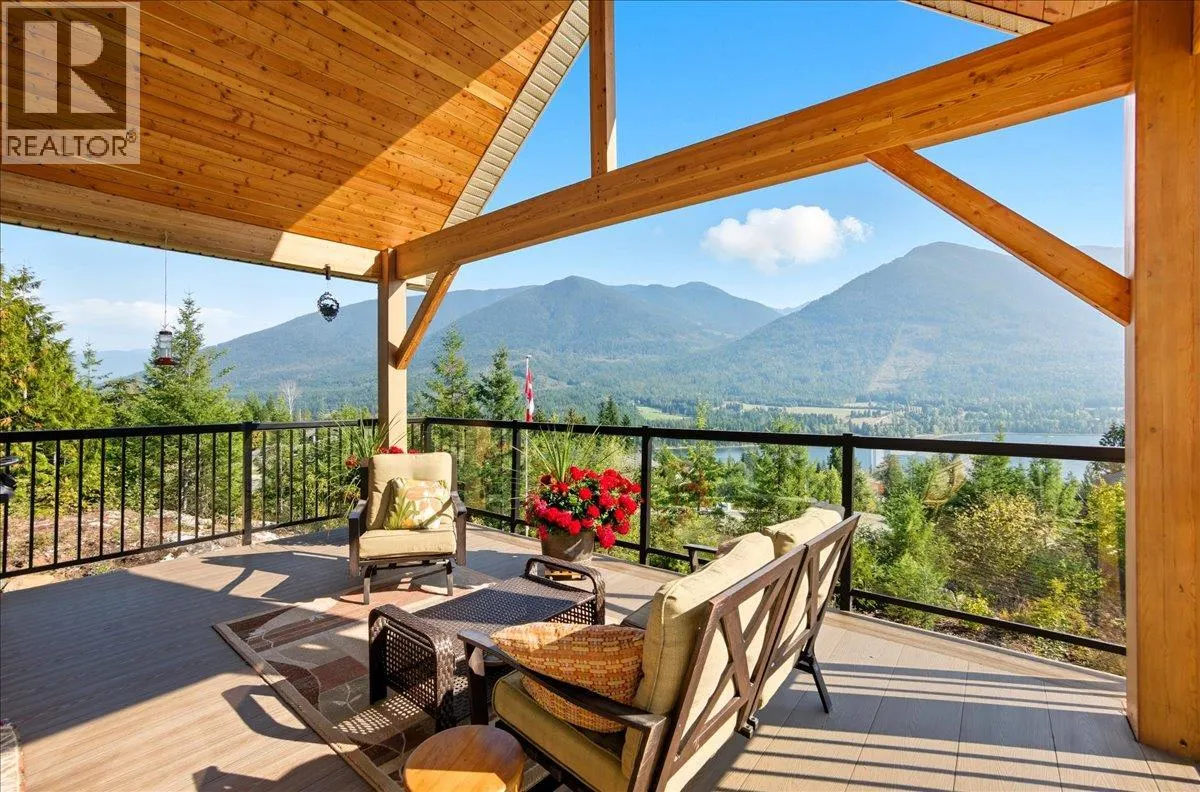 320 Mountain View Drive