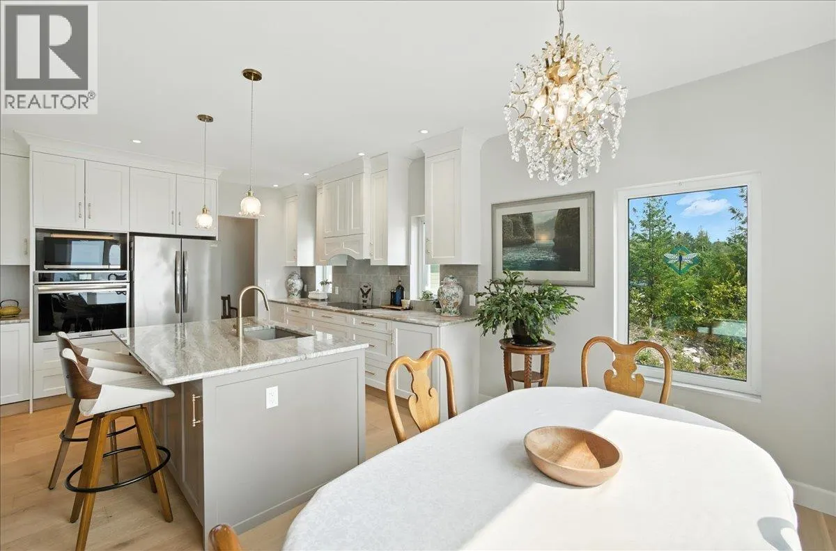 320 Mountain View Drive
