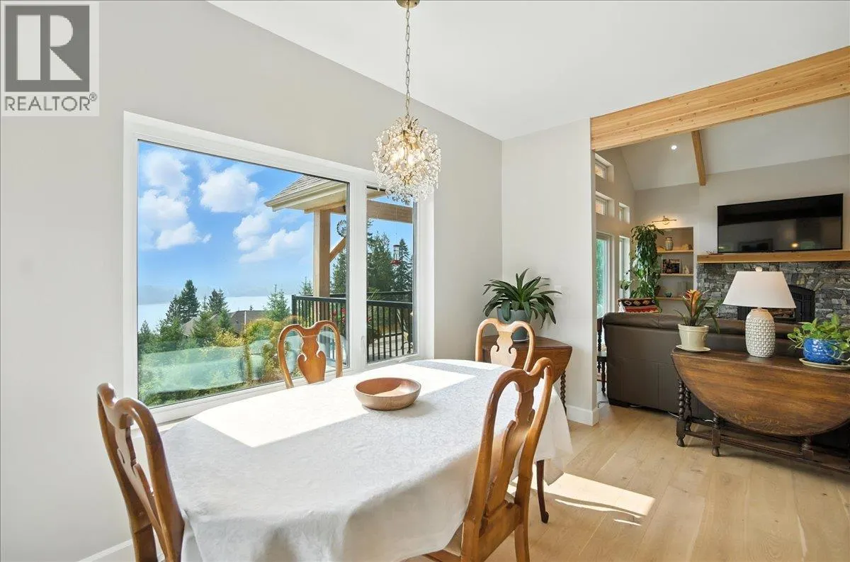 320 Mountain View Drive