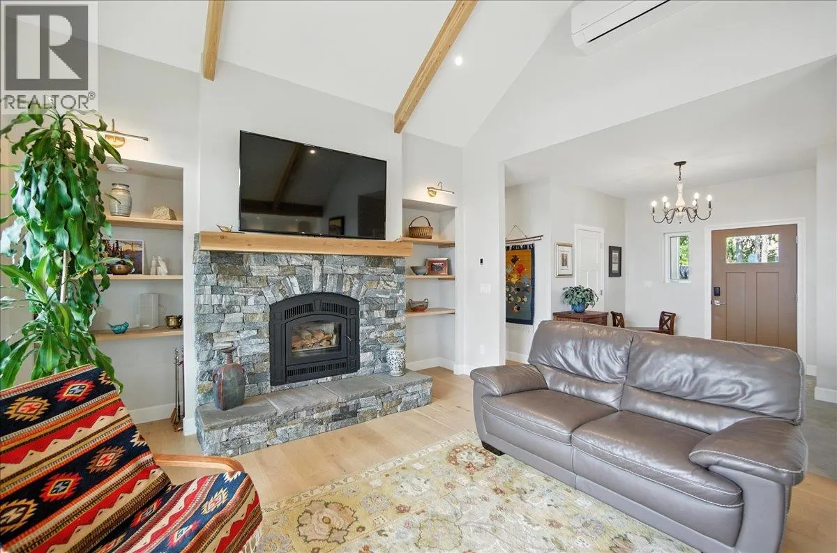 320 Mountain View Drive