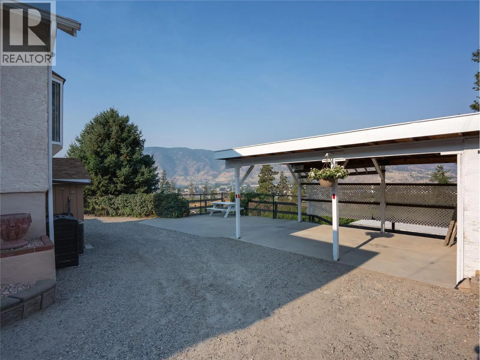 3045 Valleyview Road