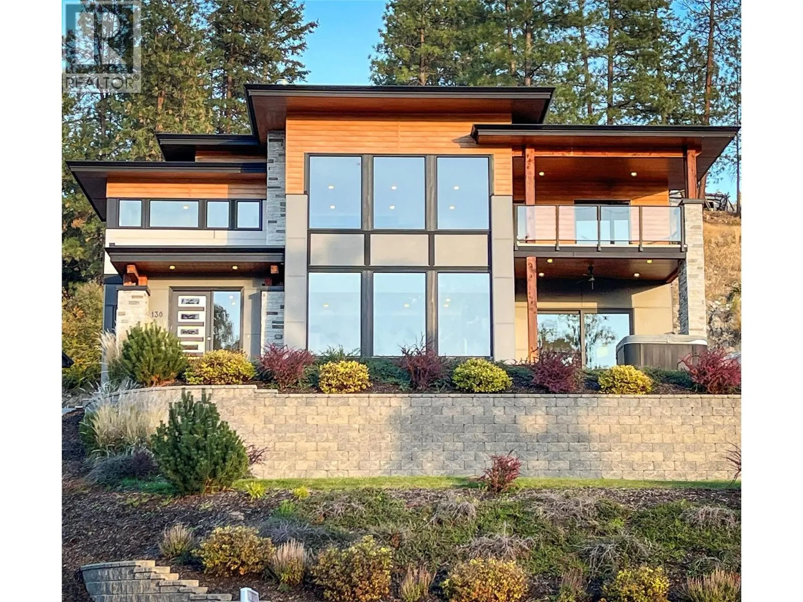 130 Flagstone Rise
