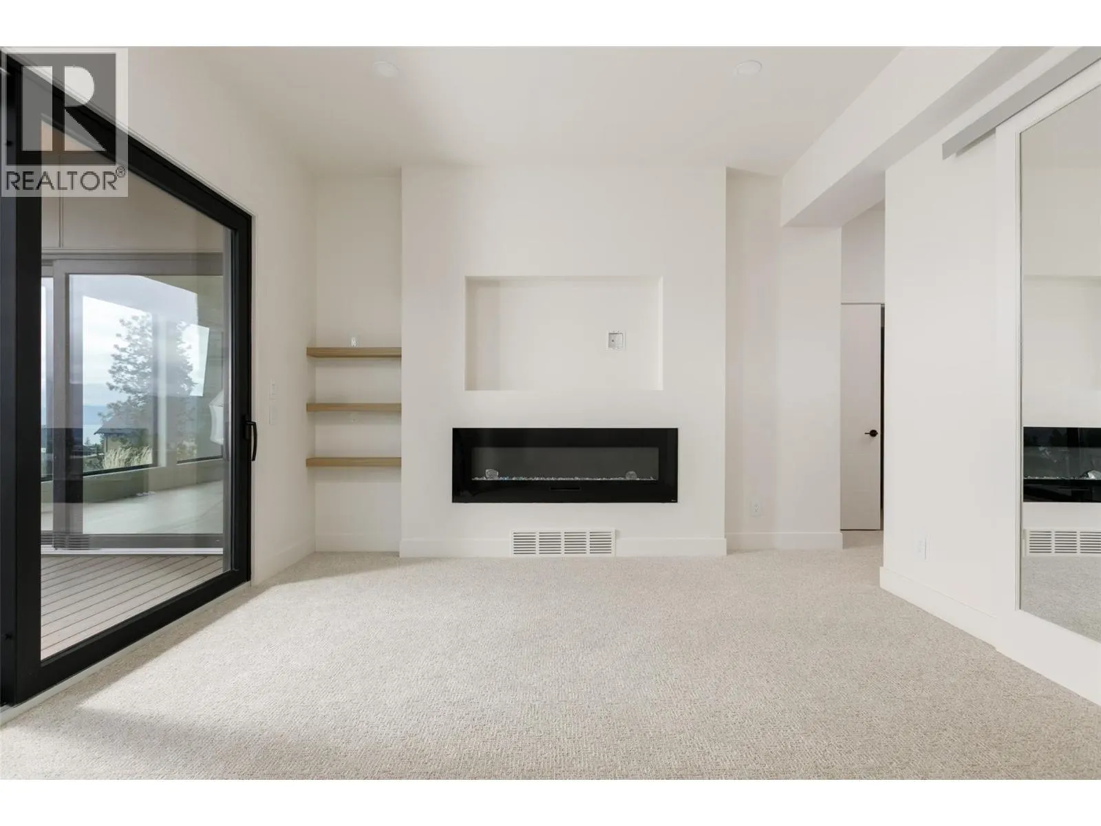 130 Flagstone Rise