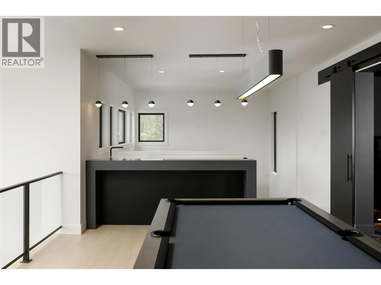 130 Flagstone Rise
