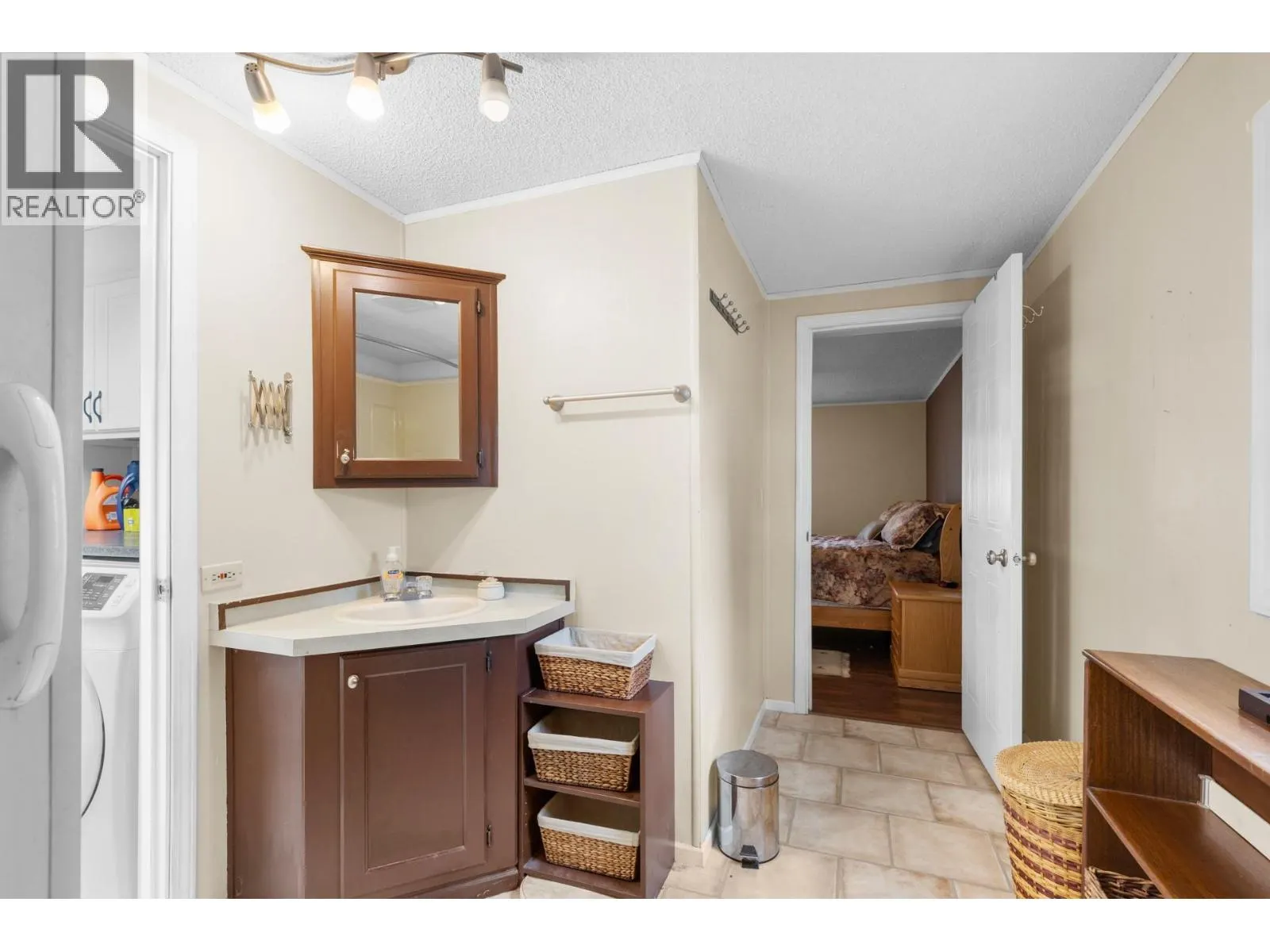 2001 Highway 97 S Unit# 214
