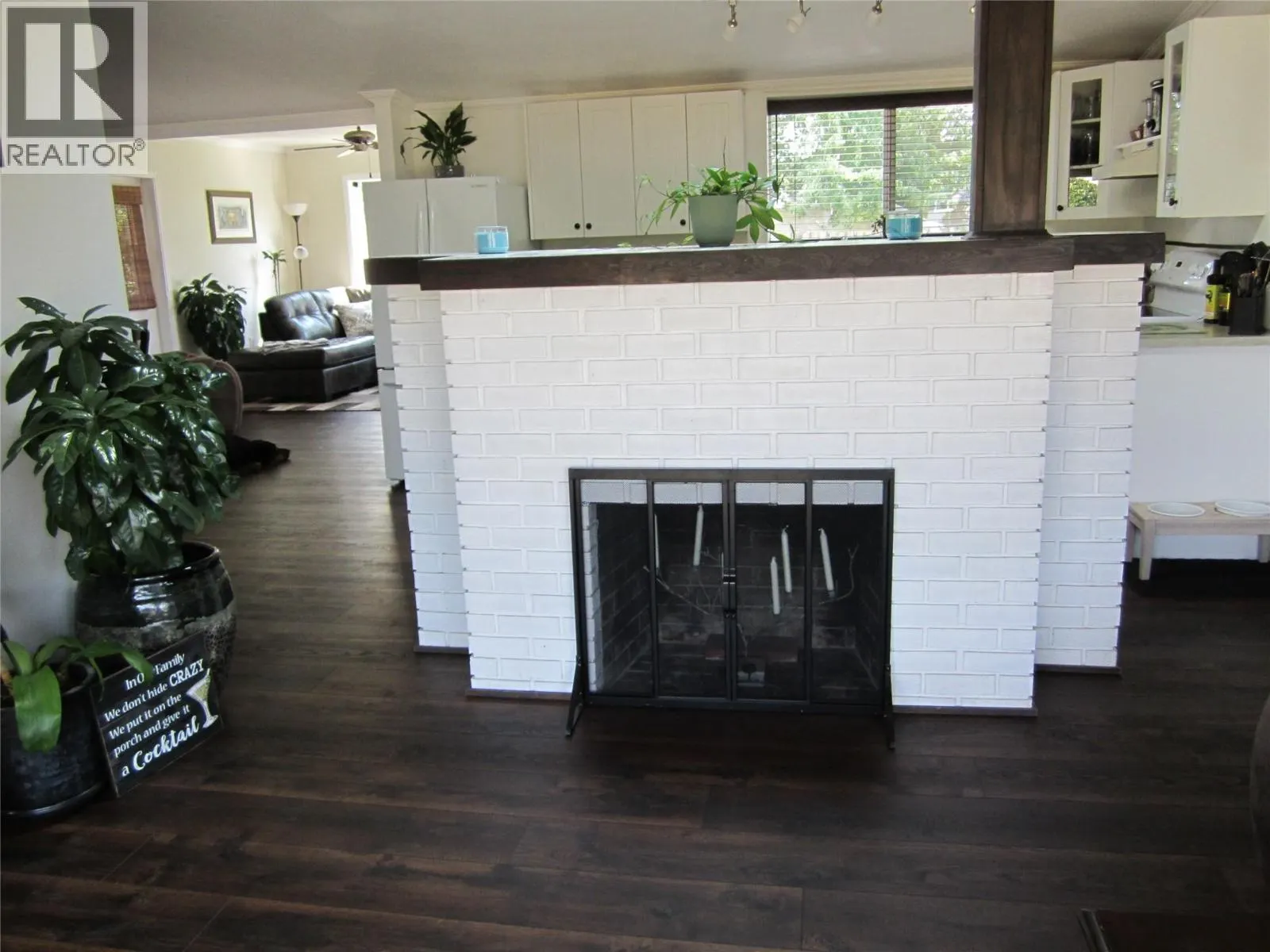 156 McCulloch Drive