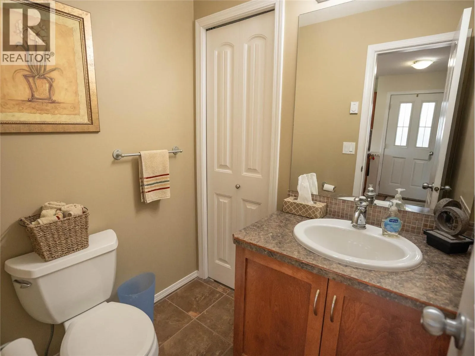 500 Westminster Avenue W Unit# 102