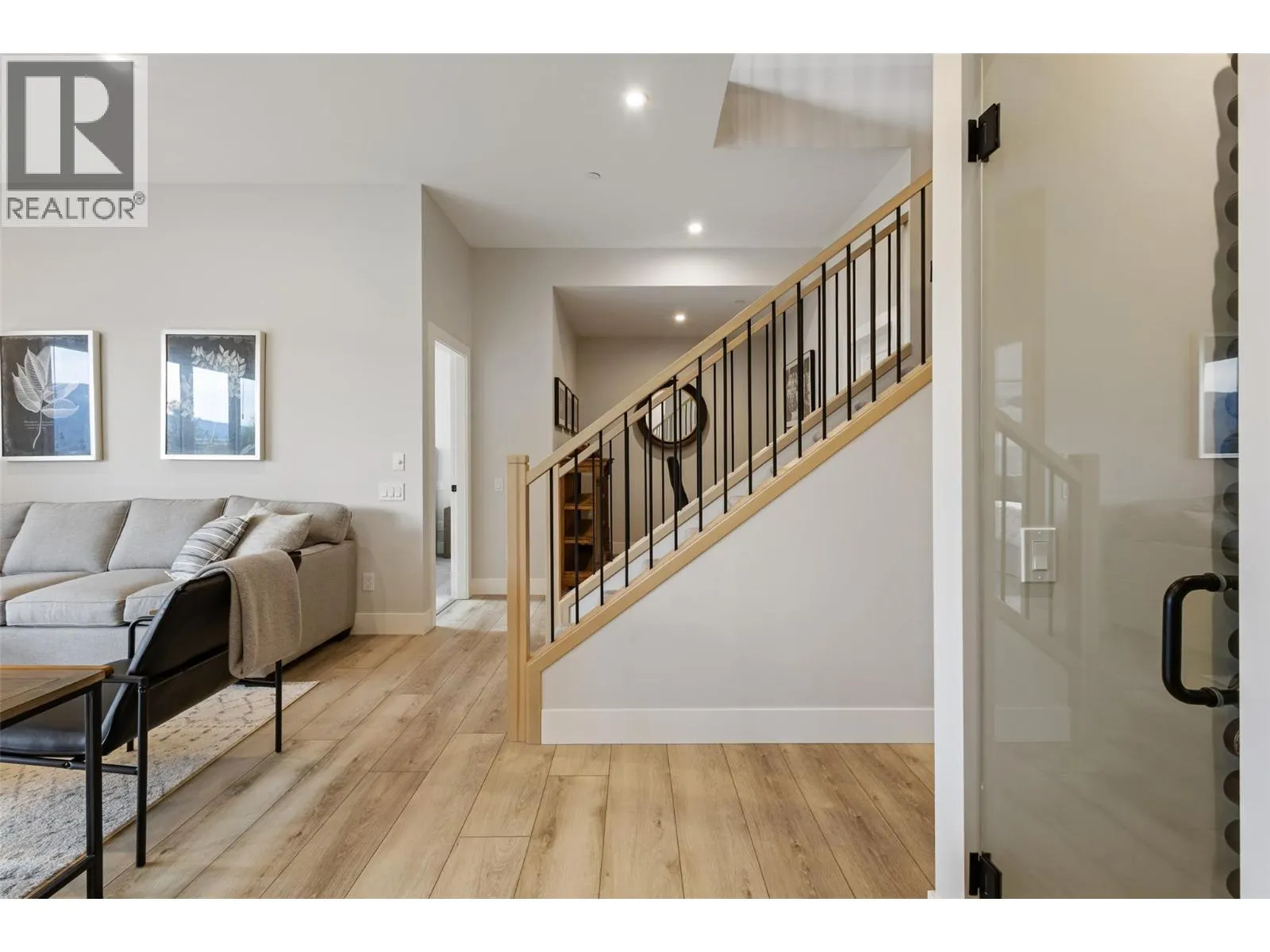 10100 Tyndall Road Unit# 25