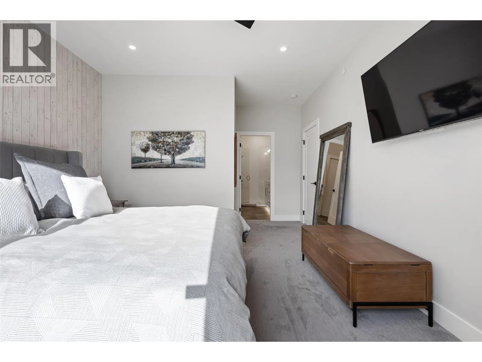 10100 Tyndall Road Unit# 25
