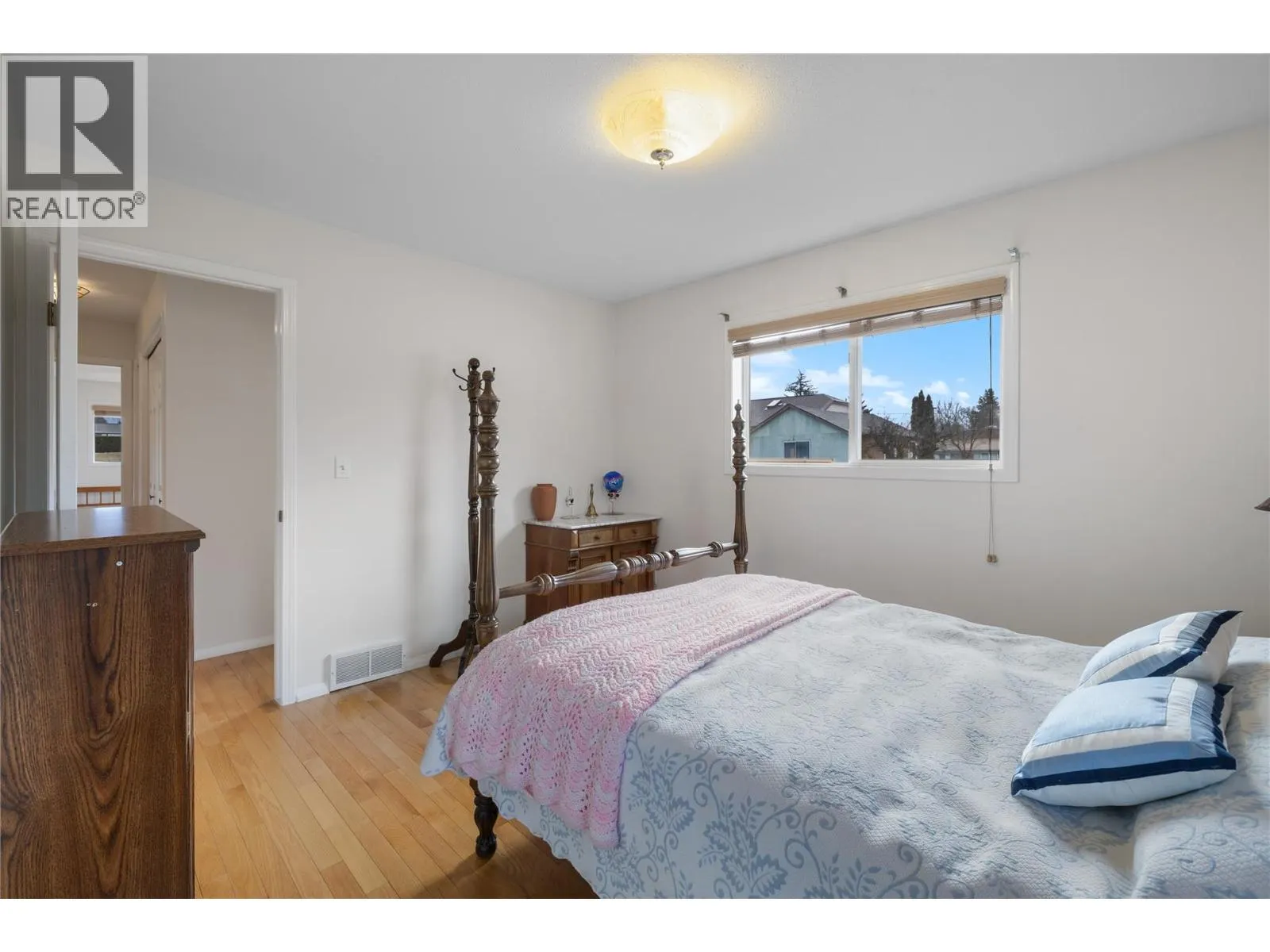 518 18th Avenue S Unit# 6