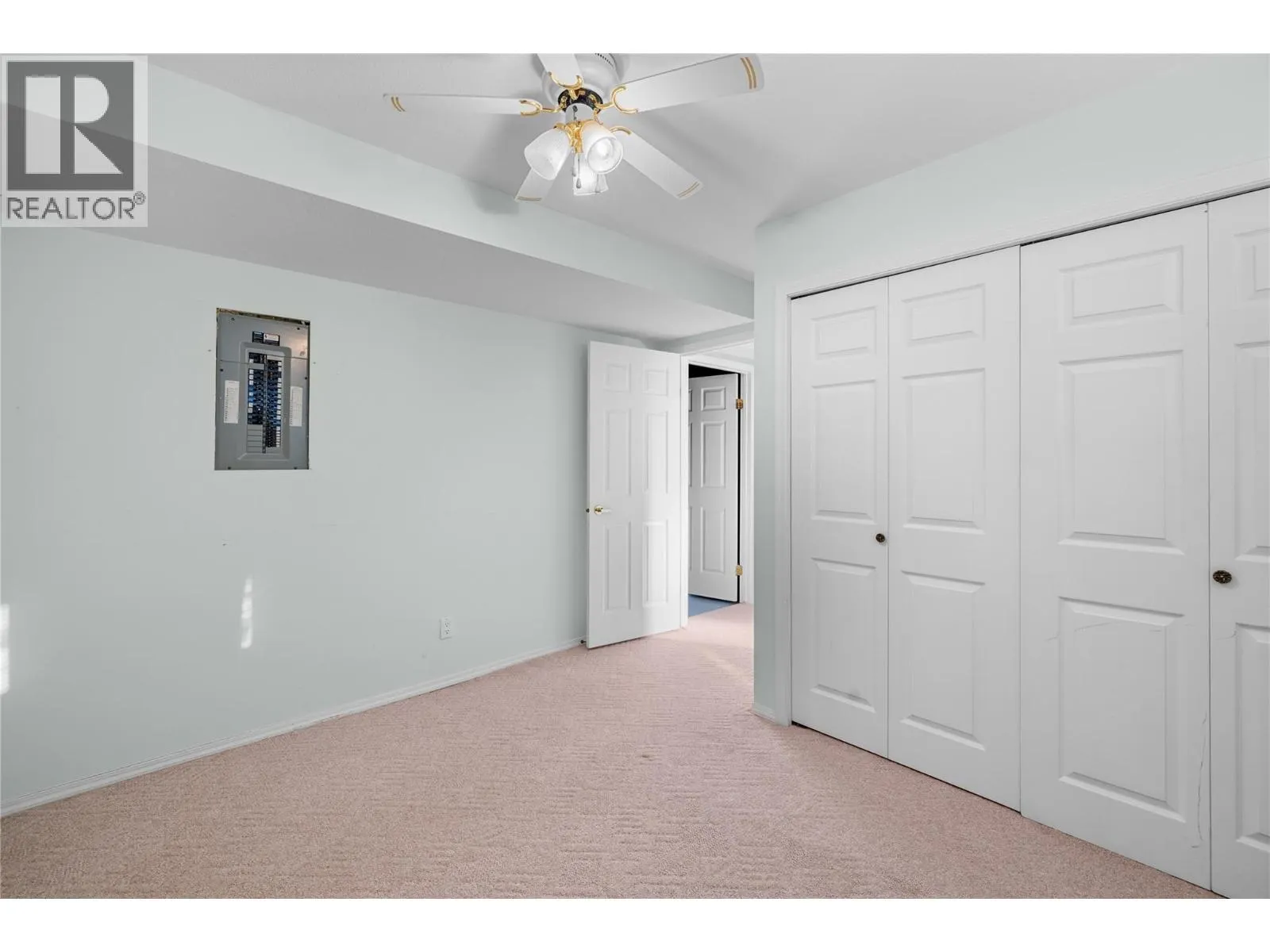 518 18th Avenue S Unit# 6