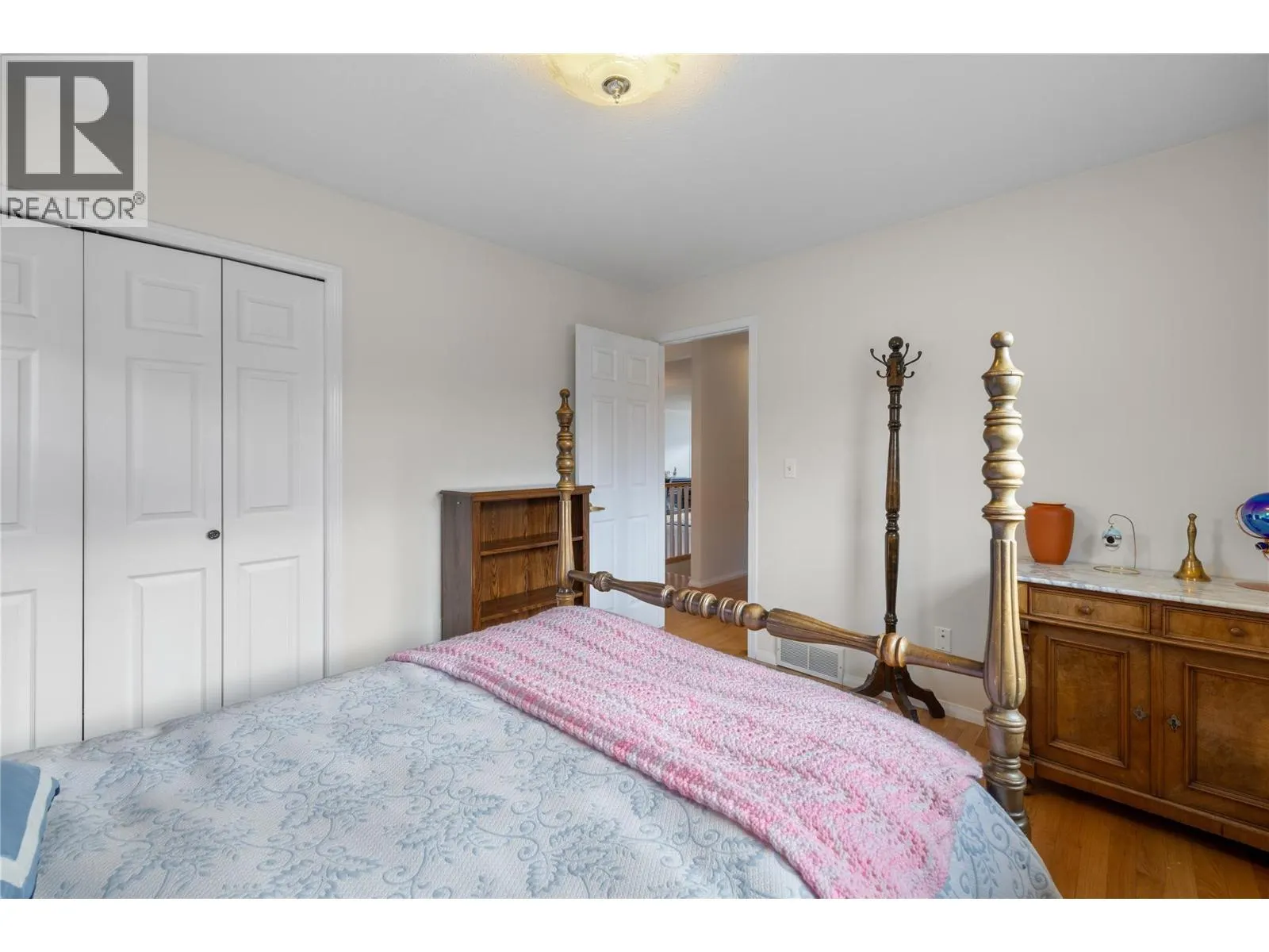518 18th Avenue S Unit# 6