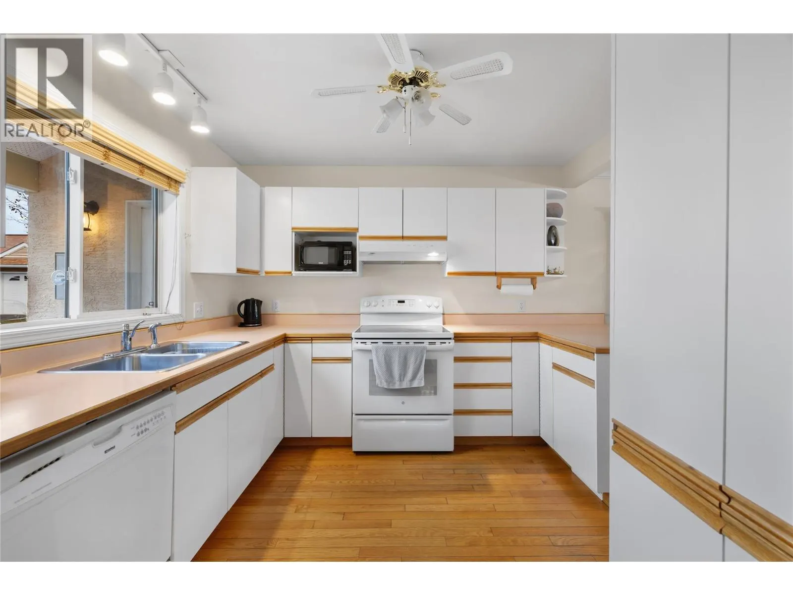 518 18th Avenue S Unit# 6
