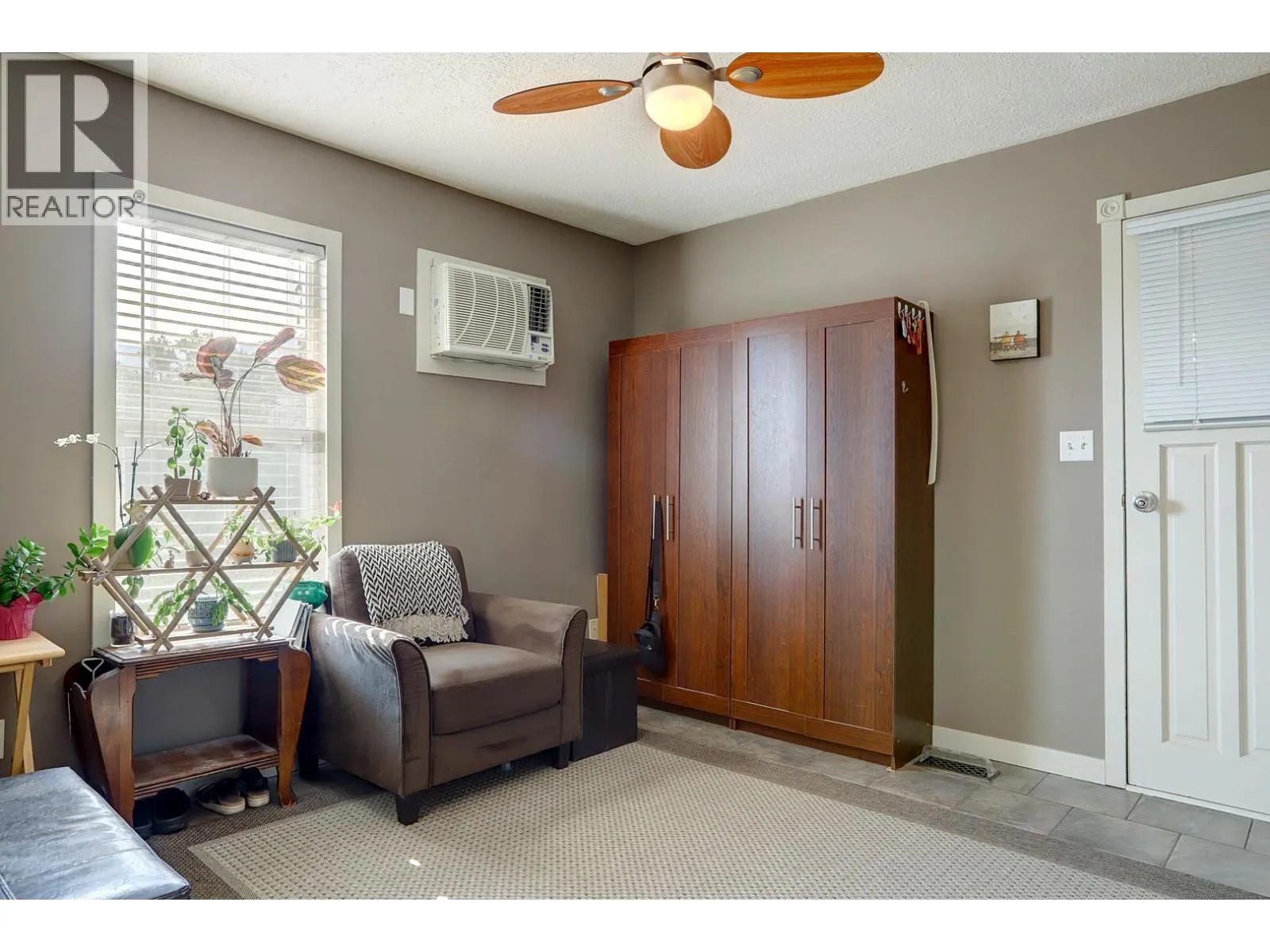 9401 Bel Air Drive