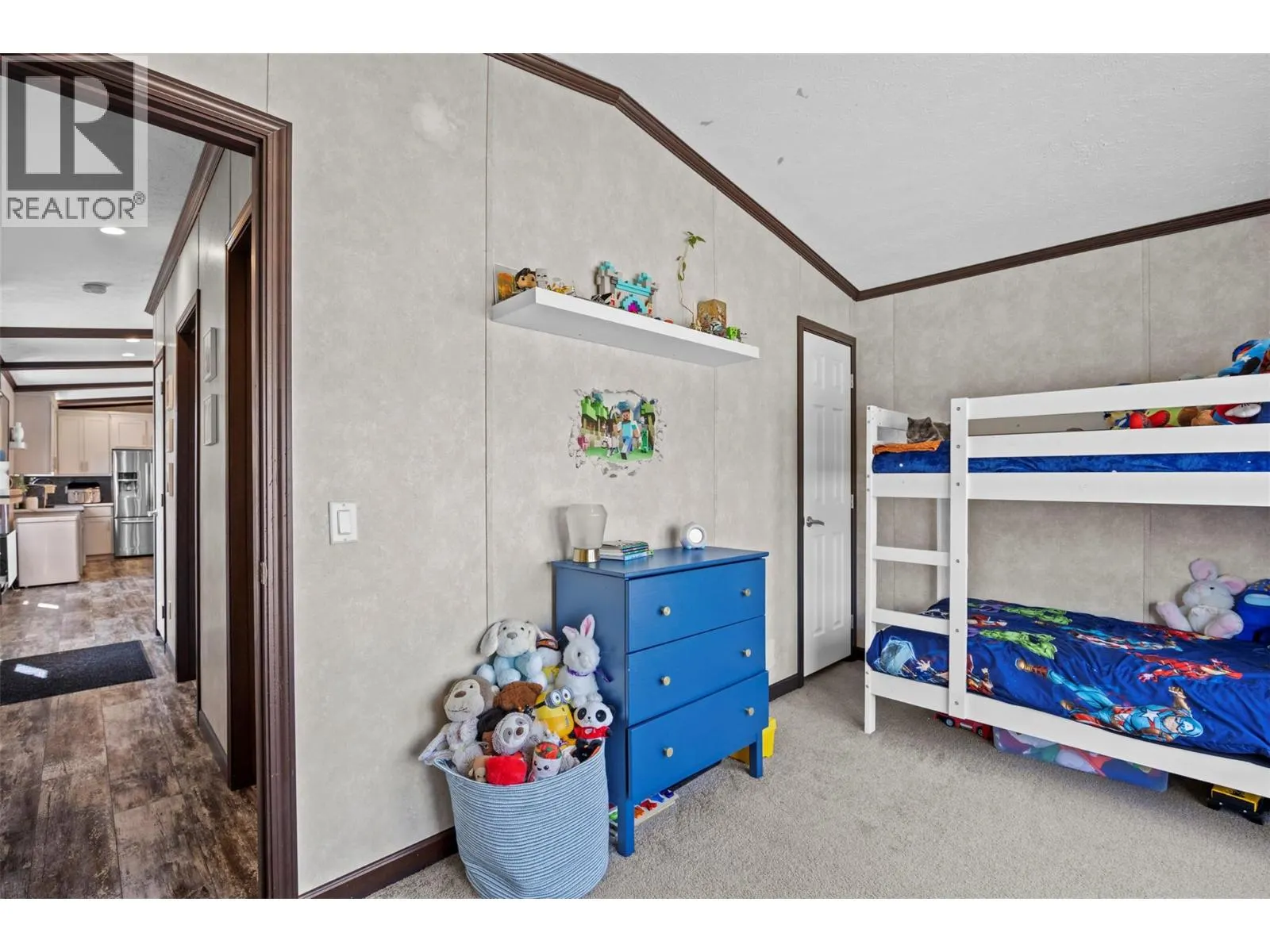 5005 River Road Unit# 103