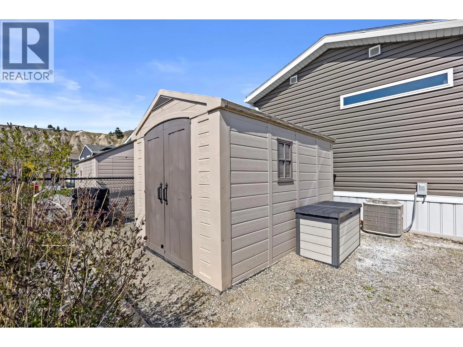 5005 River Road Unit# 103