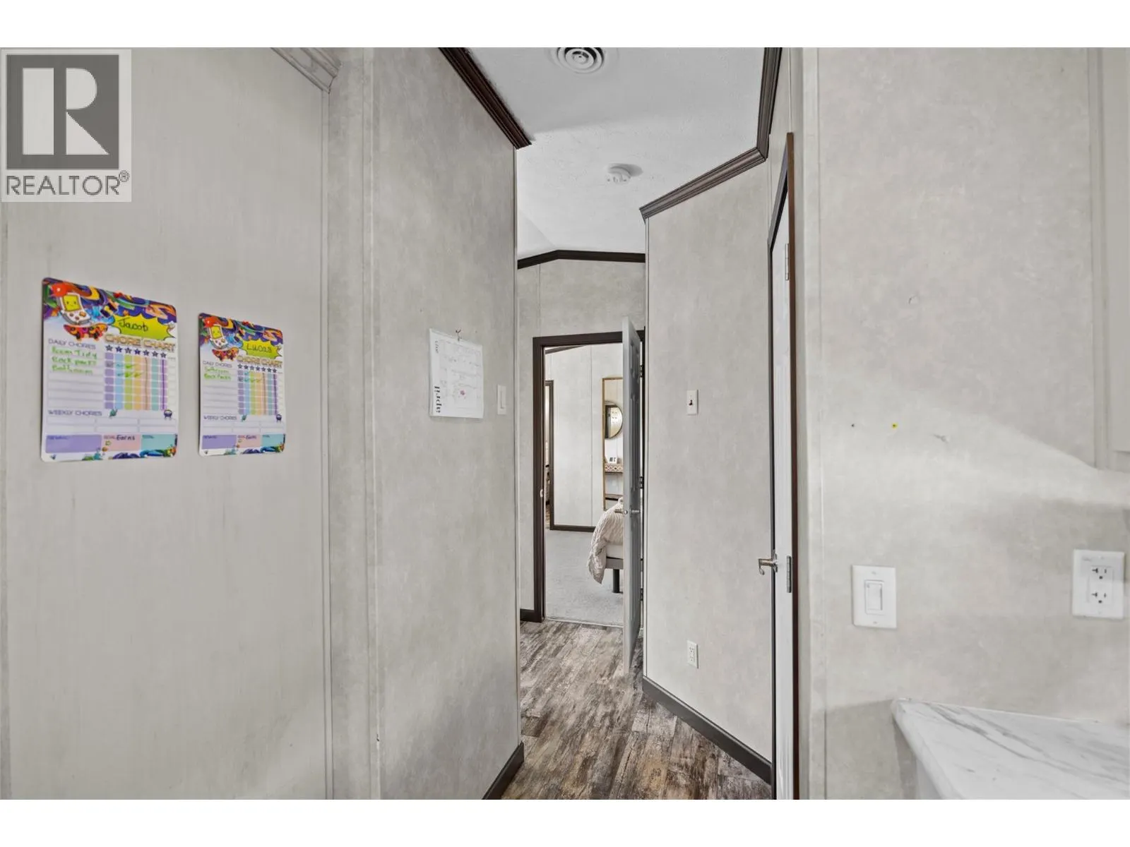 5005 River Road Unit# 103
