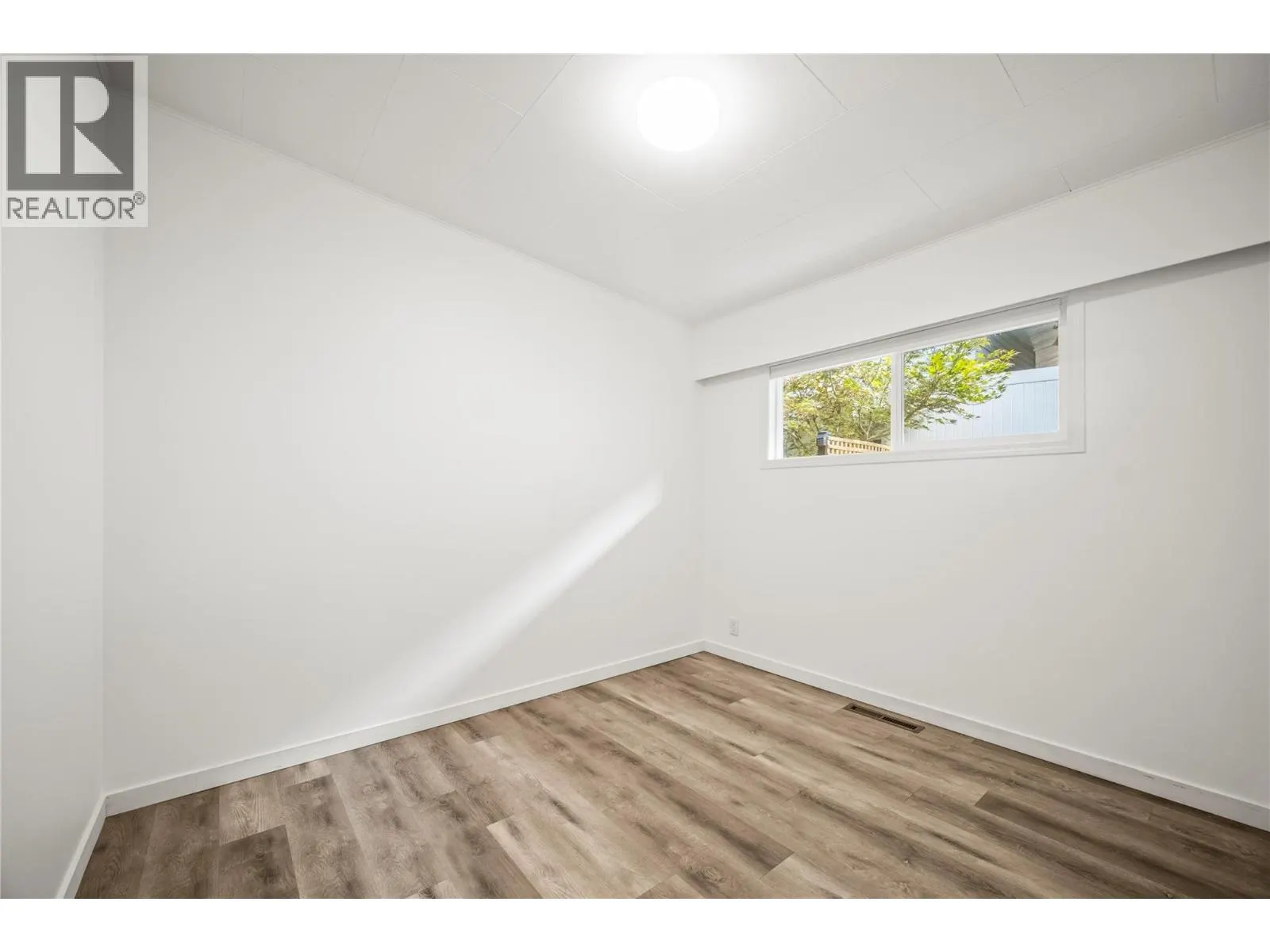 3601 Alexis Park Drive