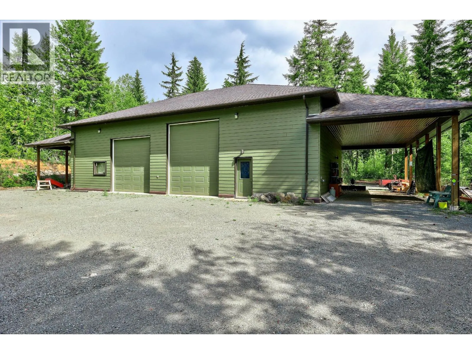 1249 CLEARWATER VALLEY Road
