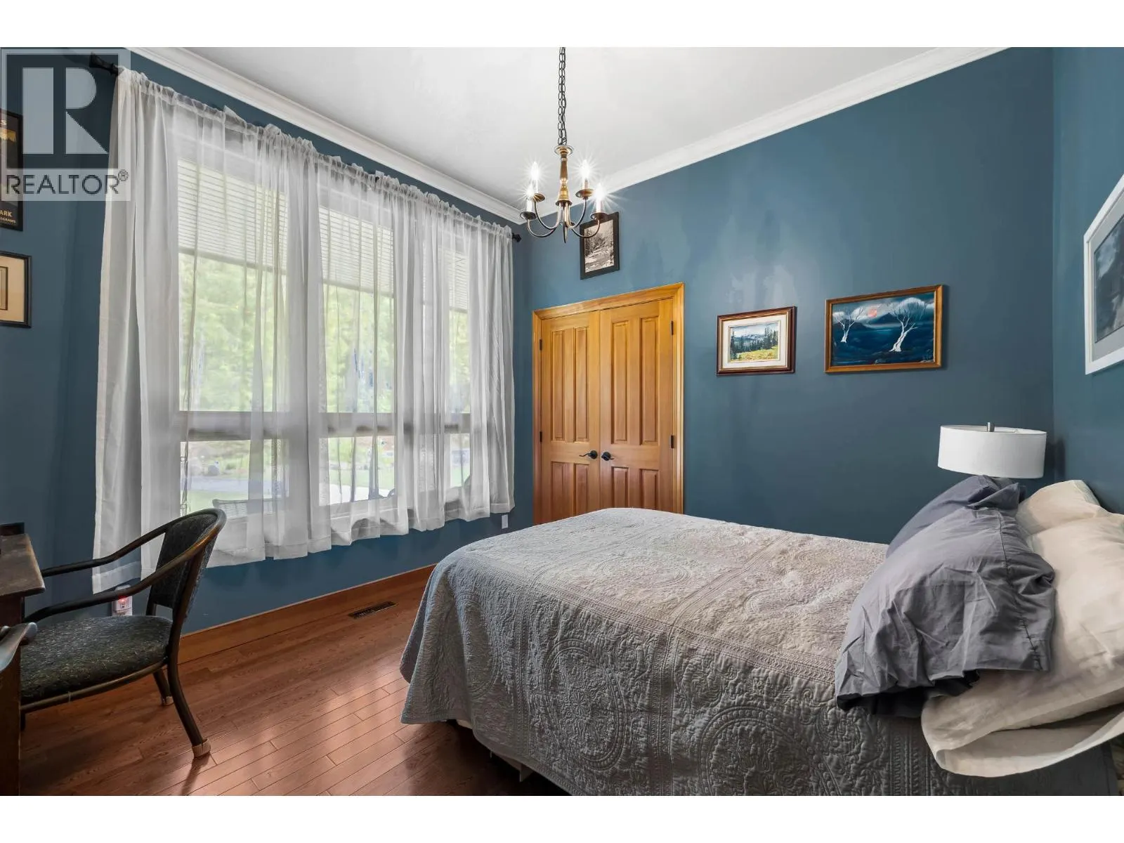 1249 CLEARWATER VALLEY Road