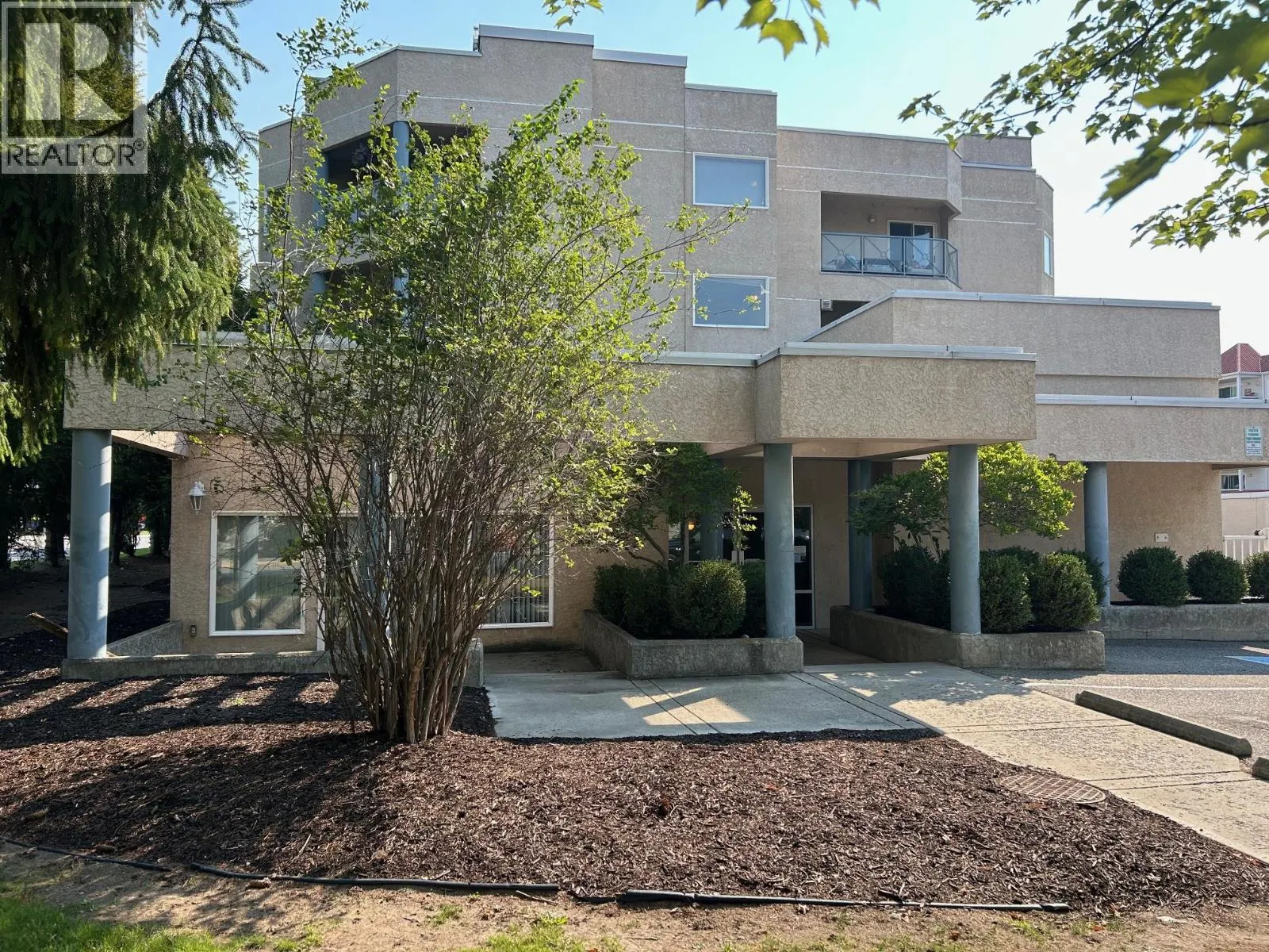 3115 De Montreuil Court Unit# 103
