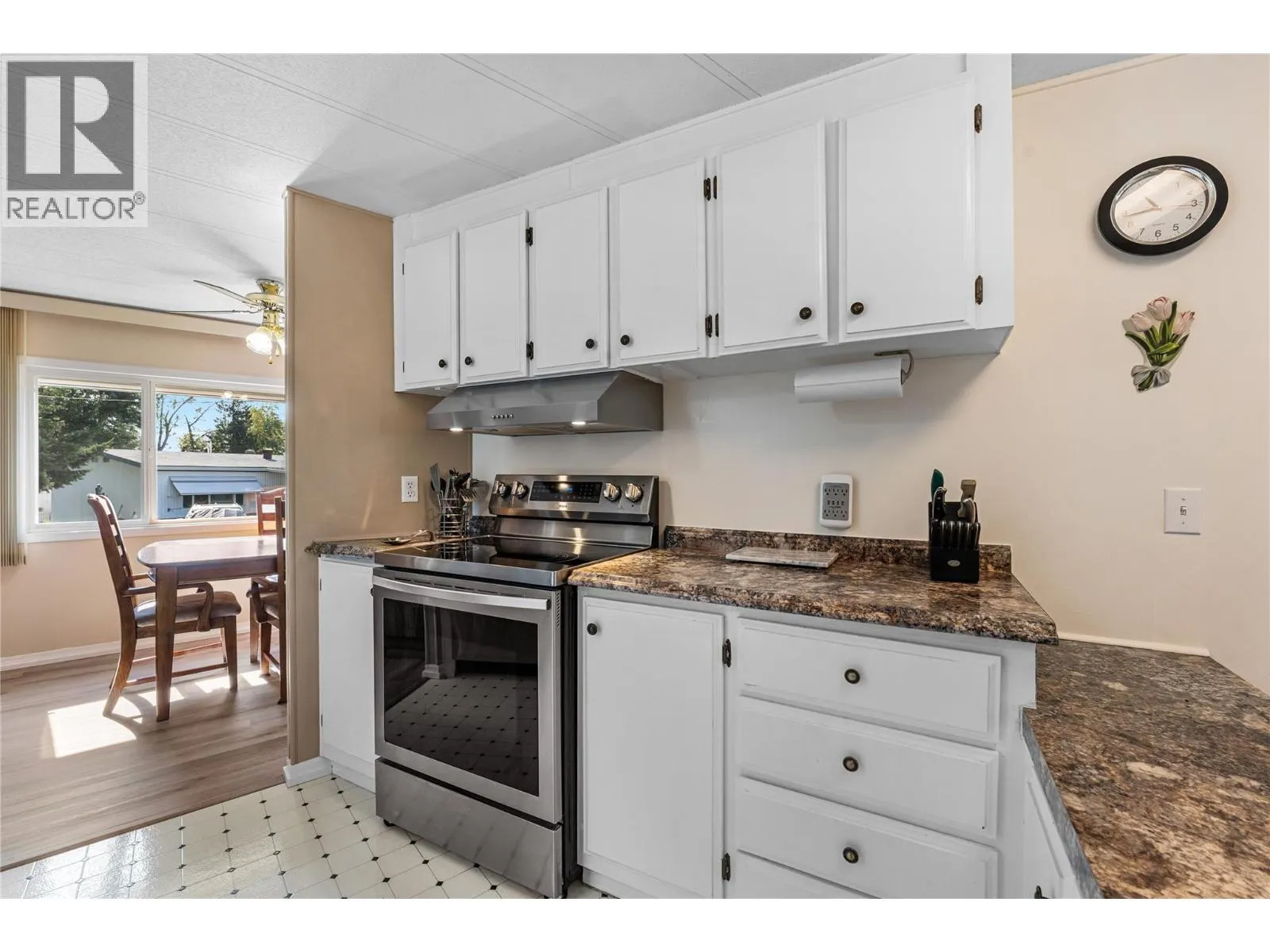 1881 Boucherie Road Unit# 37