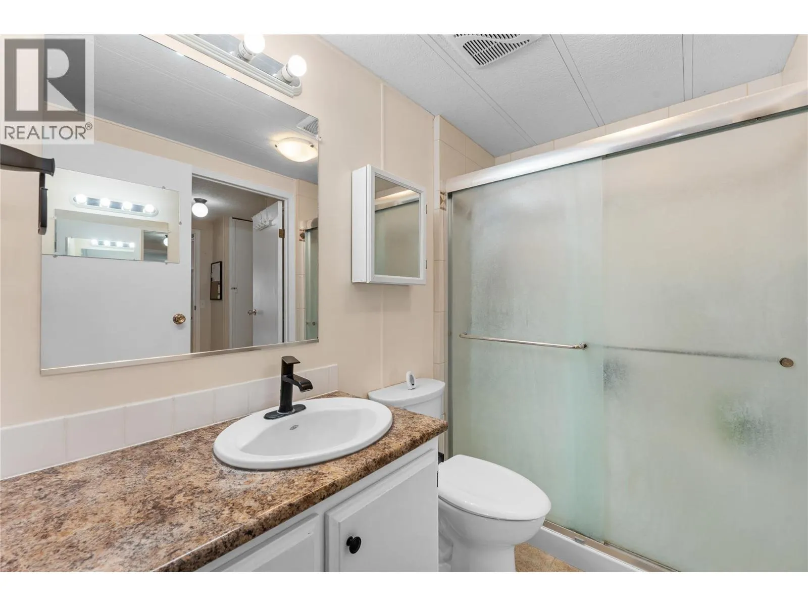1881 Boucherie Road Unit# 37