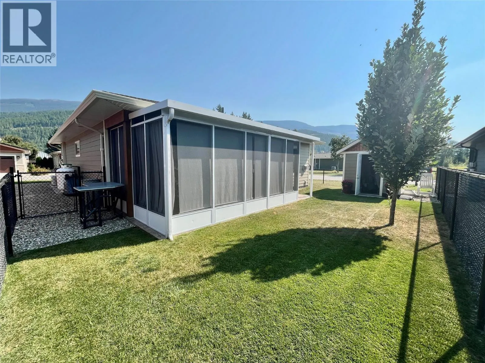 1132 Willow Row