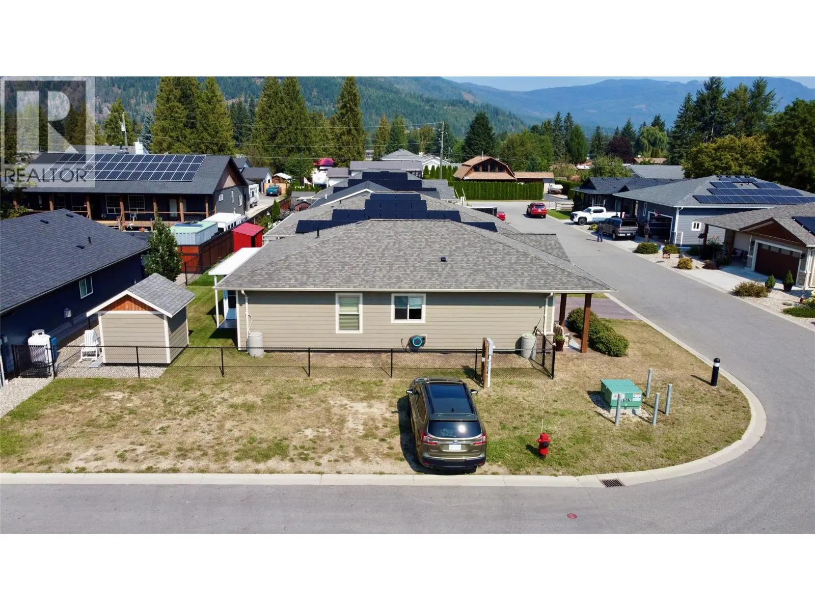1132 Willow Row