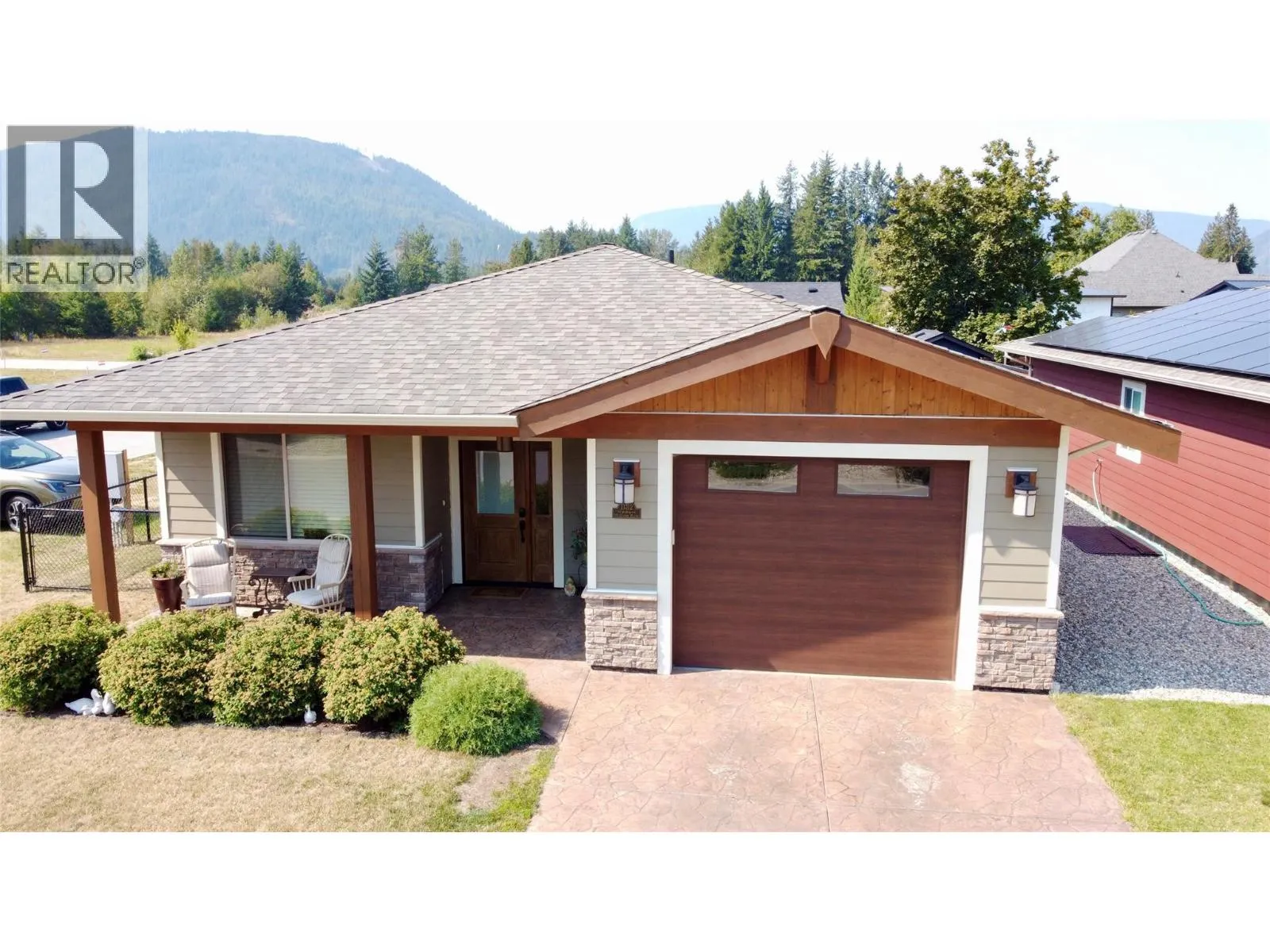 1132 Willow Row