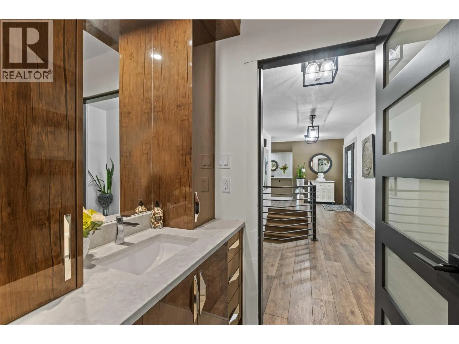2449 Waverly Place