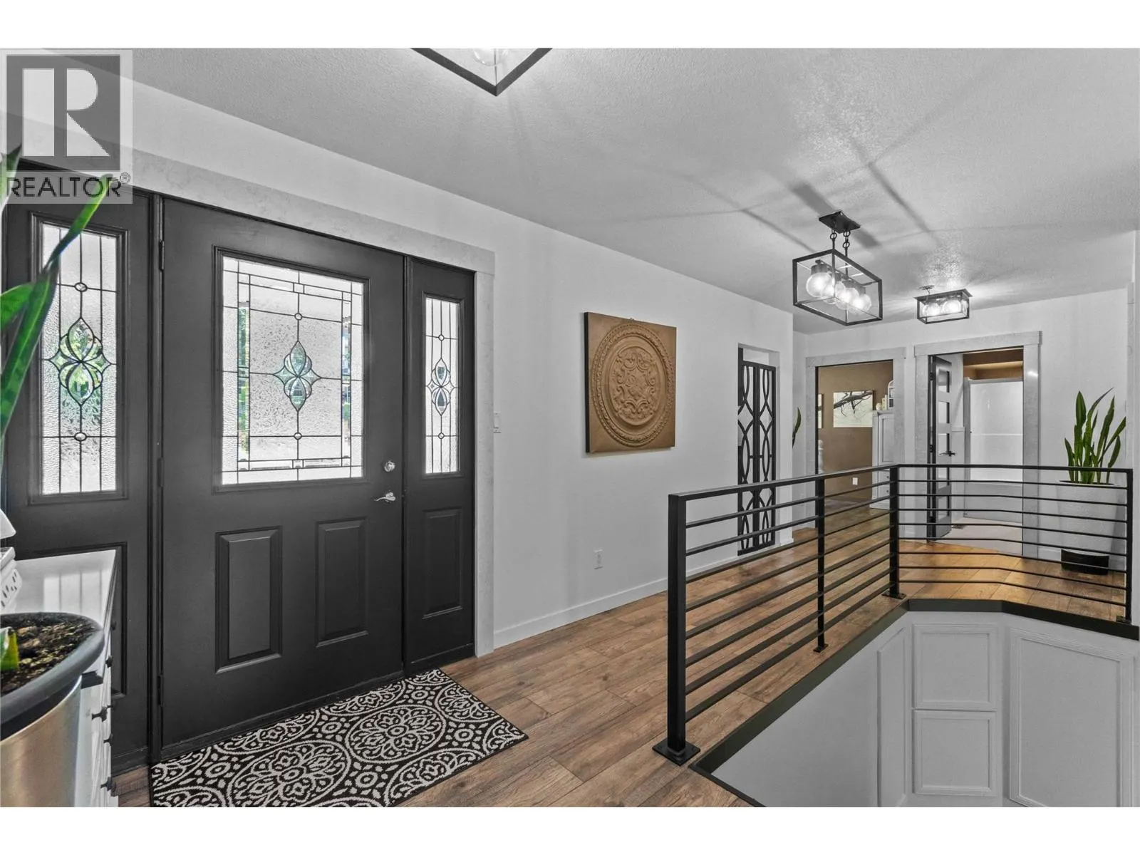 2449 Waverly Place
