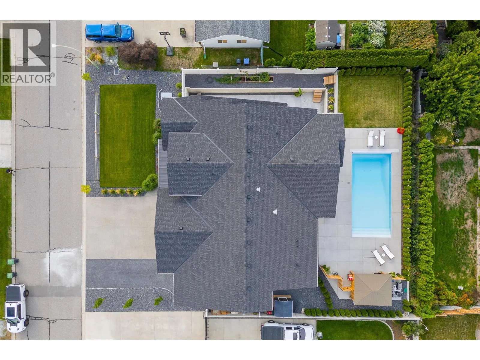 415 Curlew Drive