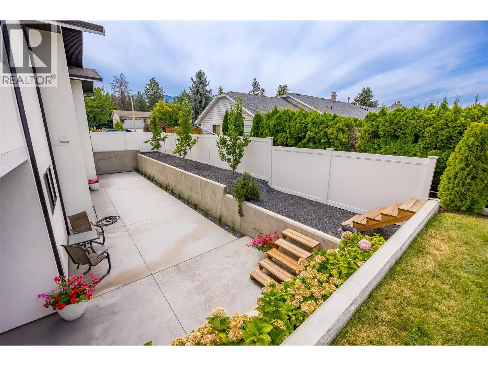 415 Curlew Drive