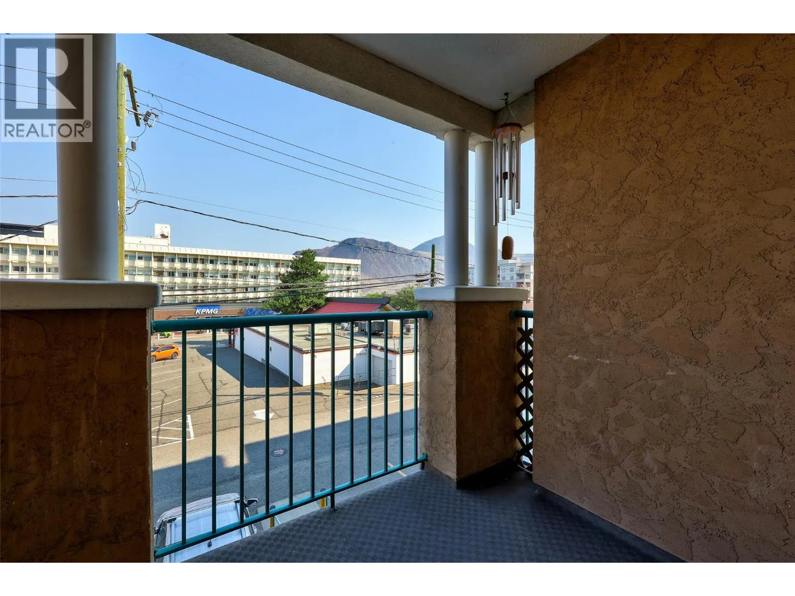 554 SEYMOUR Street Unit# 203