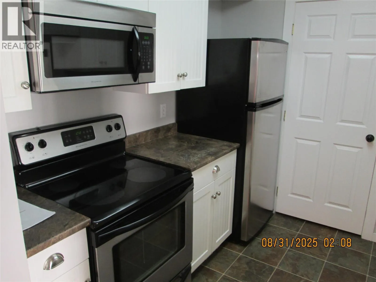 650 3 Street SW Unit# 210