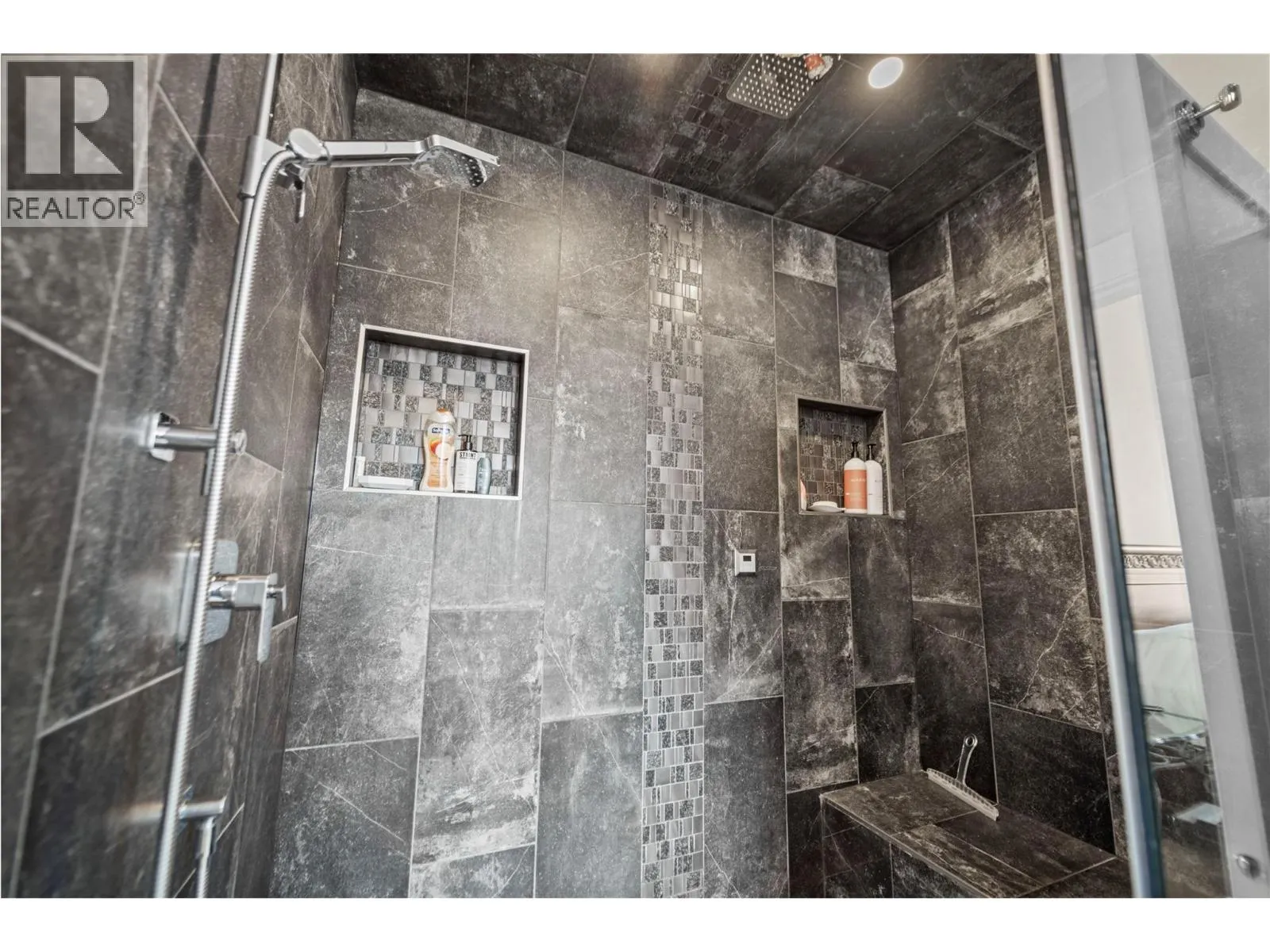 1330 MYRA Place