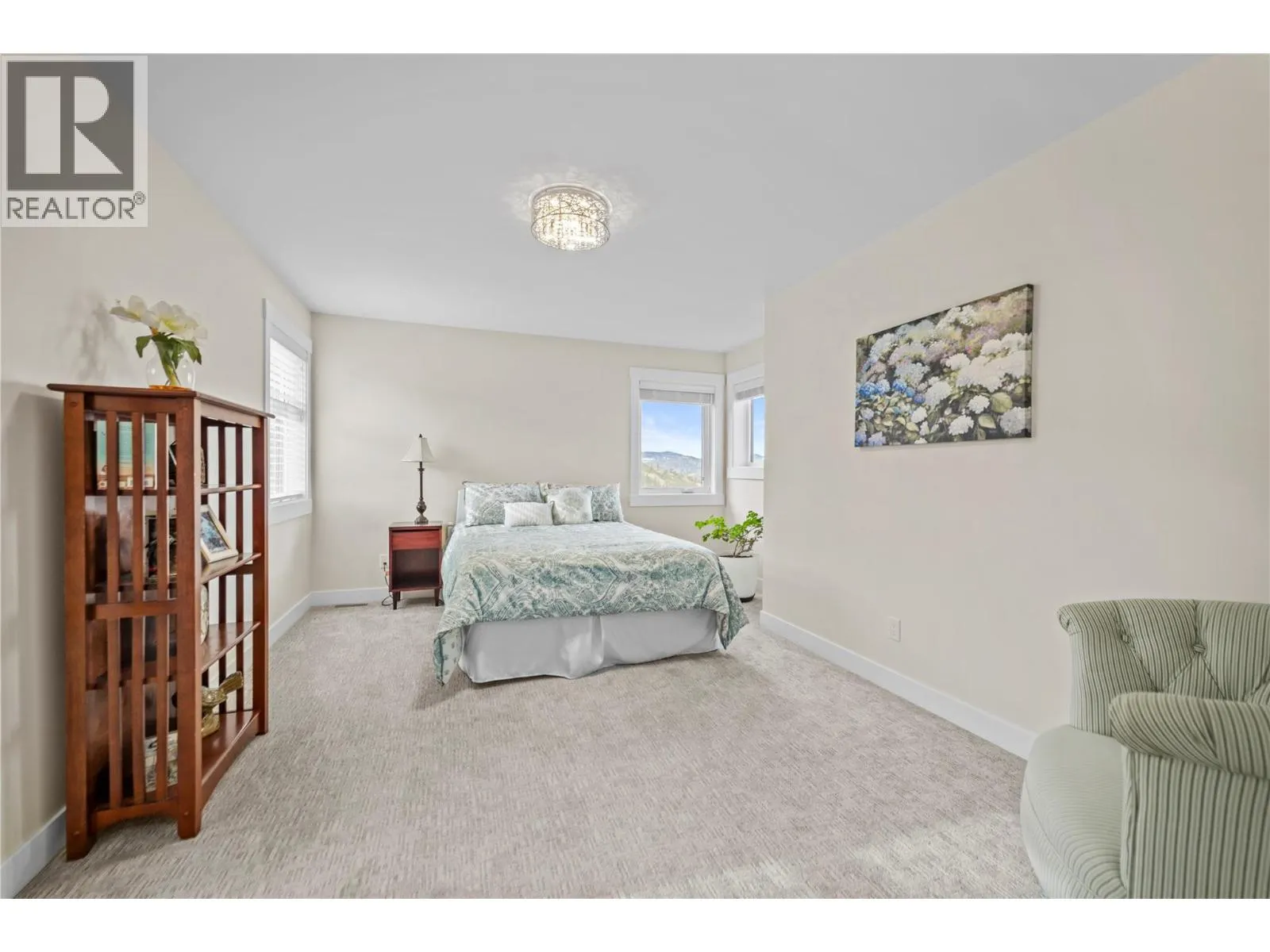 1330 MYRA Place